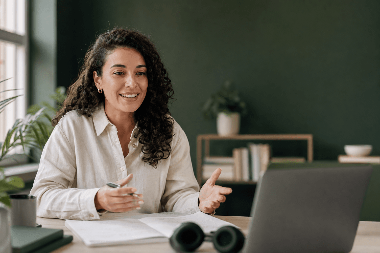 A certified teacher leading an online lesson
